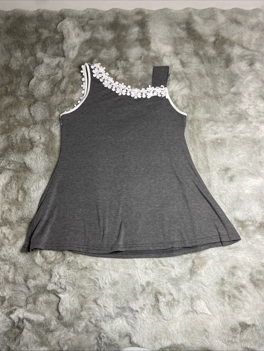Women's Gray One-Shoulder Tank Top with White Floral Trim-0259